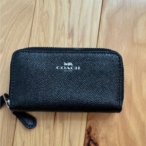 Coach Black Leather Zip Card Holder
